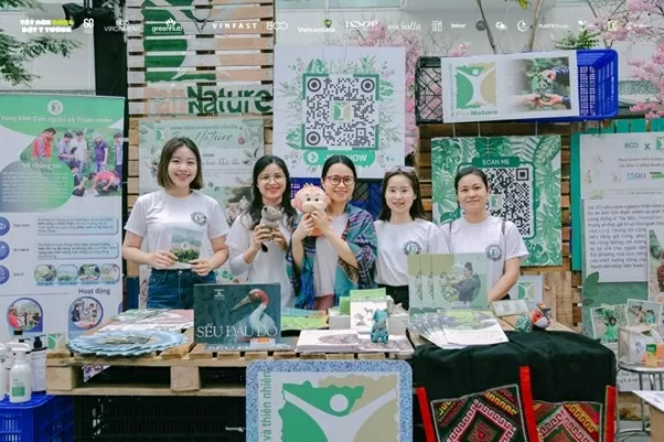 Lễ hội tắt đèn bật ý tưởng 2025: Khi rác thải trở thành tài nguyên Lễ hội tắt đèn bật ý tưởng 2025: Khi rác thải trở thành tài nguyên