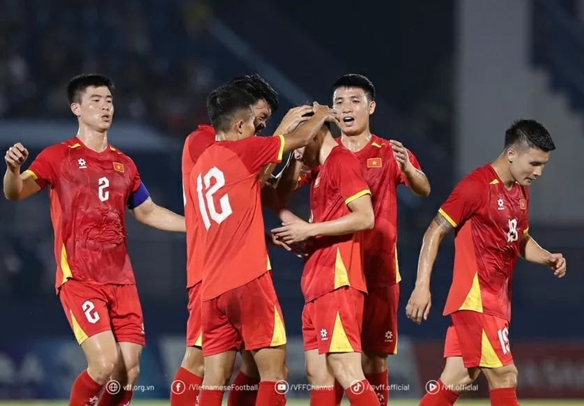 Thắng nhẹ Campuchia, đội tuyển Việt Nam thăng hạng FIFA Thắng nhẹ Campuchia, đội tuyển Việt Nam thăng hạng FIFA