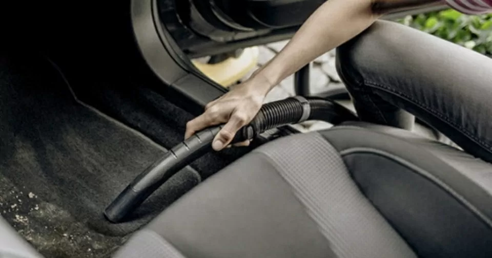 Những cách tự làm ở nhà giúp xe cũ sáng bóng như mới Những cách tự làm ở nhà giúp xe cũ sáng bóng như mới