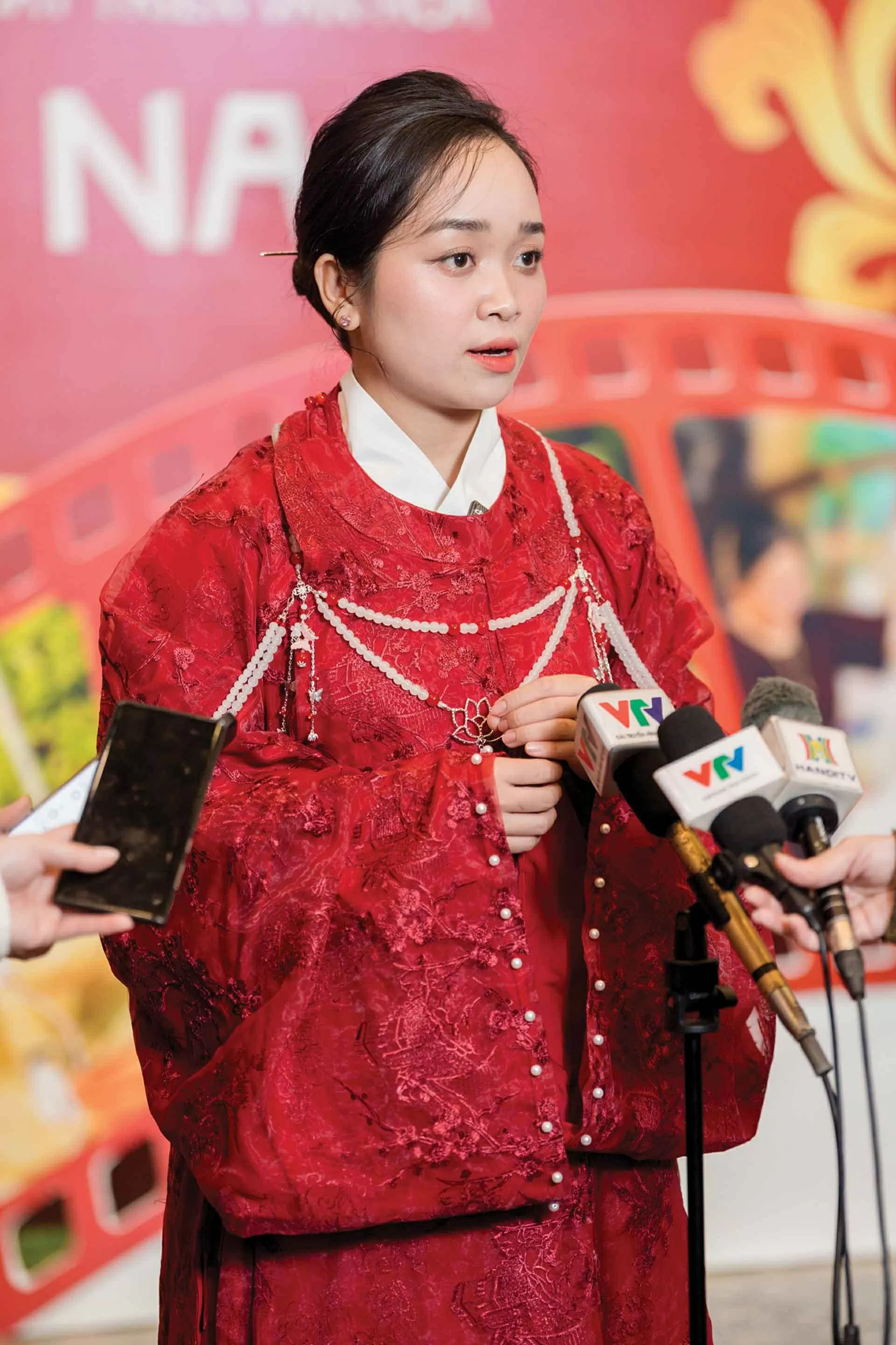 Gen Z với hành trình về làng Gen Z với hành trình về làng