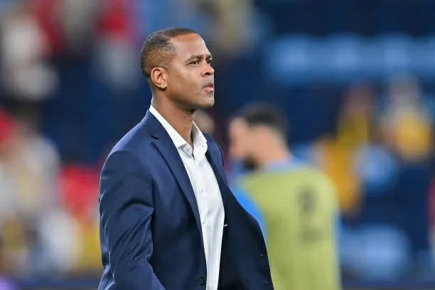 CĐV Indonesia tức giận, đòi sa thải HLV Kluivert CĐV Indonesia tức giận, đòi sa thải HLV Kluivert