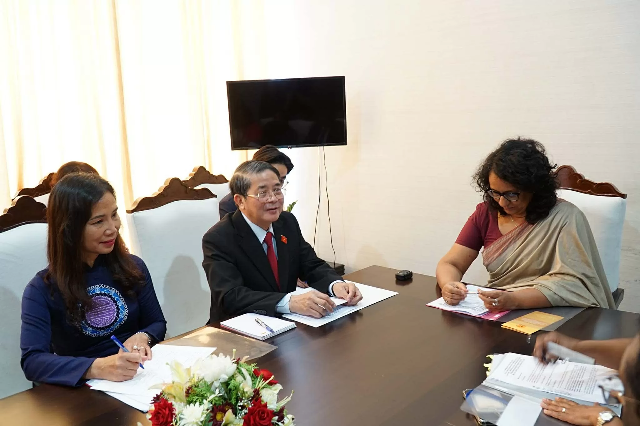 Phó Chủ tịch Quốc hội Nguyễn Đức Hải hội kiến Thủ tướng Sri Lanka Harini Amarasuriya