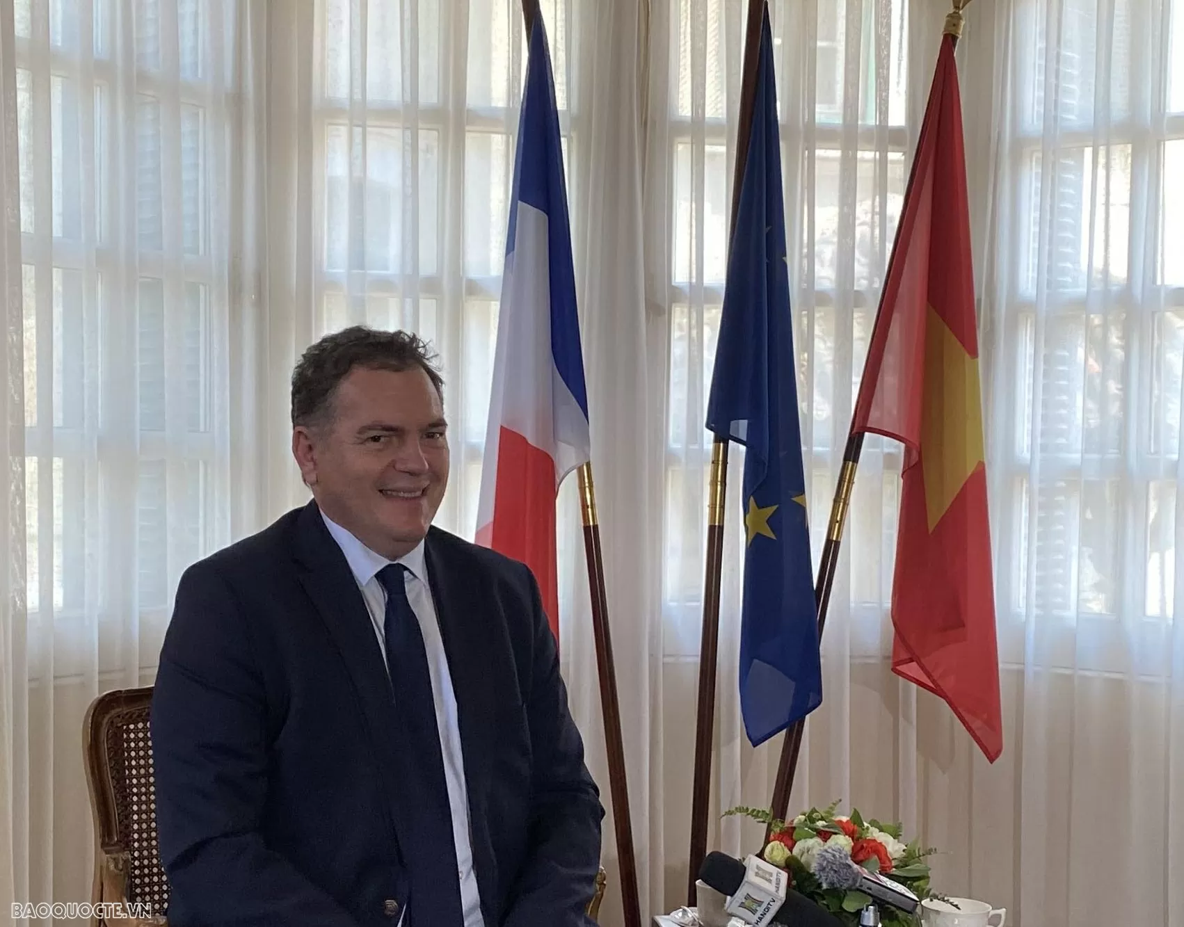 Pháp mong muốn hợp tác cùng Việt Nam trong dự án đường sắt cao tốc Bắc-Nam