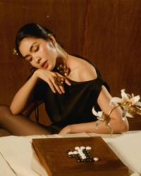 Sắc vóc vạn người mê của Tăng Thanh Hà