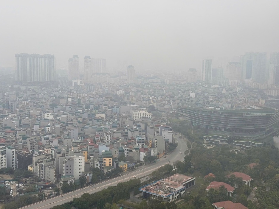 Thời tiết ngày 23/3: Thủ đô Hà Nội sáng sớm có nơi có sương mù, ngày nắng, đêm không mưa, sáng và đêm trời rét. Gió nhẹ. Nhiệt độ thấp nhất 17-19 độ C. Nhiệt độ cao nhất 26-28 độ C. (Ảnh: Thành Châu)