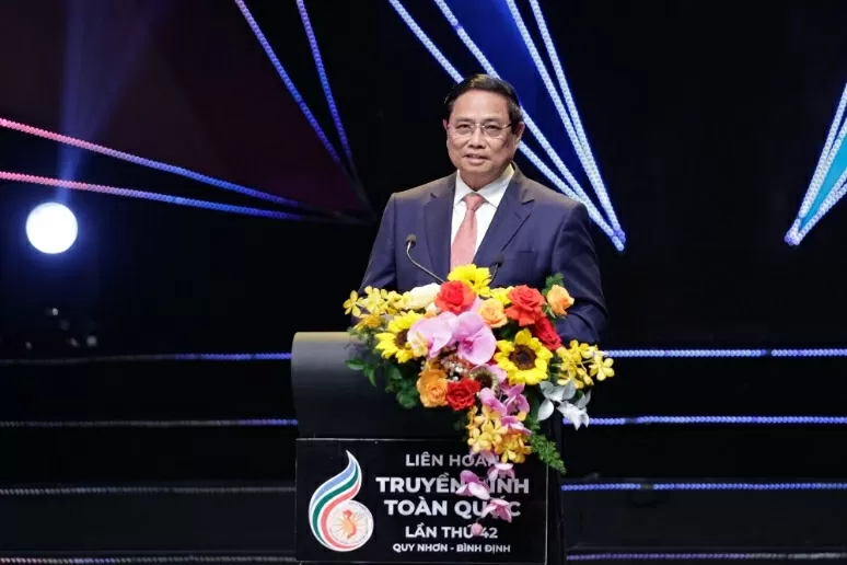 Thủ tướng Phạm Minh Chính phát biểu tại Lễ bế mạc Liên hoan Truyền hình toàn quốc lần thứ 42. (Nguồn: TTXVN)