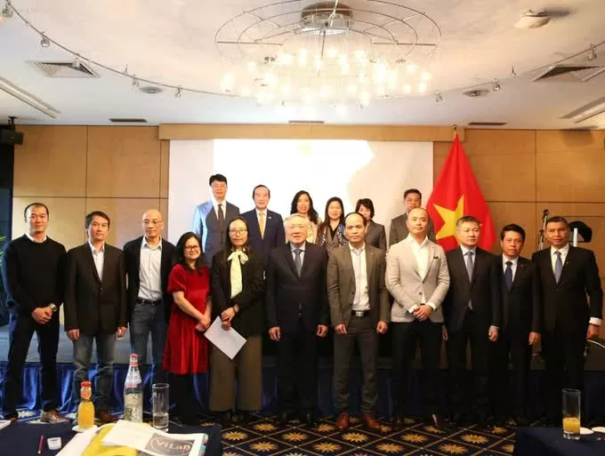 Trí thức người Việt tại Luxembourg - Cầu nối phát triển trung tâm tài chính Việt Nam