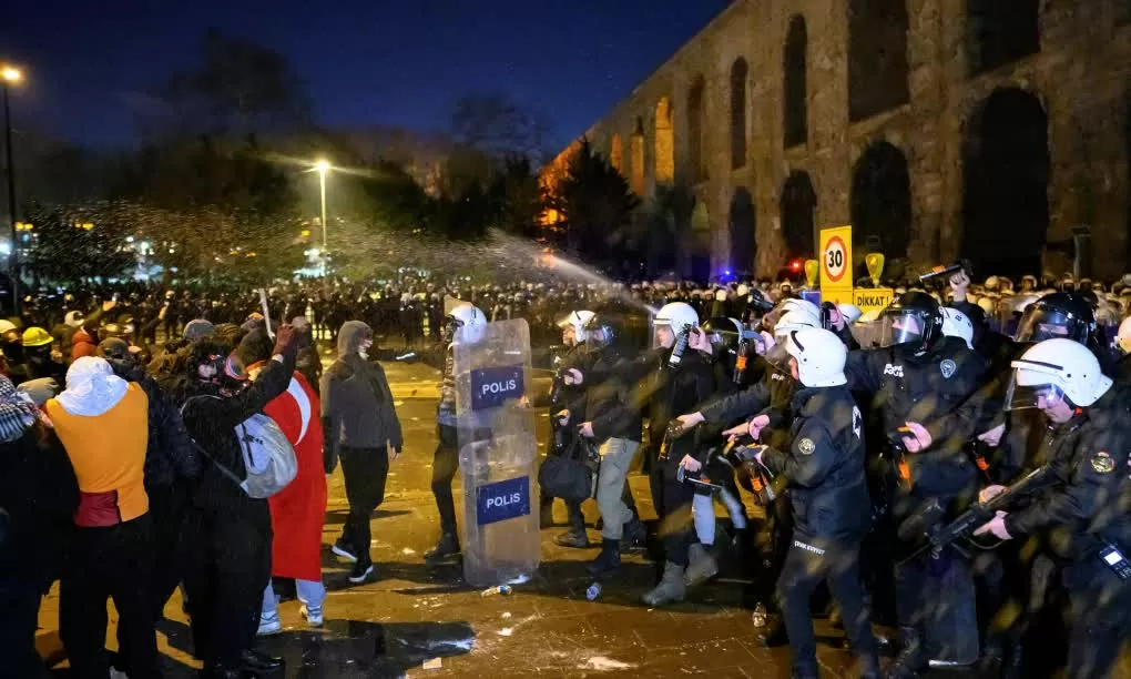 Thị trưởng Istanbul bị bắt, tình hình Thổ Nhĩ Kỳ 'căng như dây đàn' , nguy cơ biểu tình diễn biến phức tạp