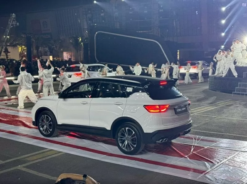 Giá xe Geely Coolray chỉ từ 538 triệu đồng