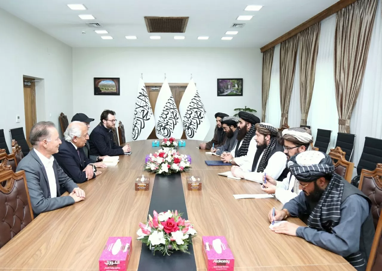 Ảnh ấn tượng: Nga nói về kết quả chiến dịch ở Kursk, châu Âu khởi động kế hoạch tái vũ trang, Mỹ và Taliban họp trao trả con tin