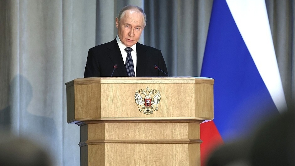 Ảnh ấn tượng: Nga nói về kết quả chiến dịch ở Kursk, châu Âu khởi động kế hoạch tái vũ trang, Mỹ và Taliban họp trao trả con tin