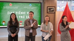 Khai giảng lớp dạy tiếng Việt cho các em nhỏ tại thành phố New York (Mỹ)