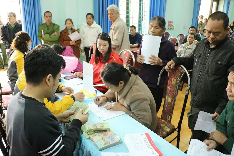 Tiếp sức sau bão, giúp người dân Phú Thọ tái thiết cuộc sống Tiếp sức sau bão, giúp người dân Phú Thọ tái thiết cuộc sống