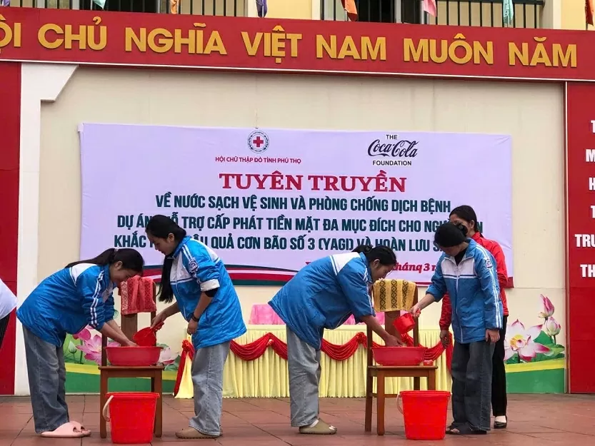 Tiếp sức sau bão, giúp người dân Phú Thọ tái thiết cuộc sống