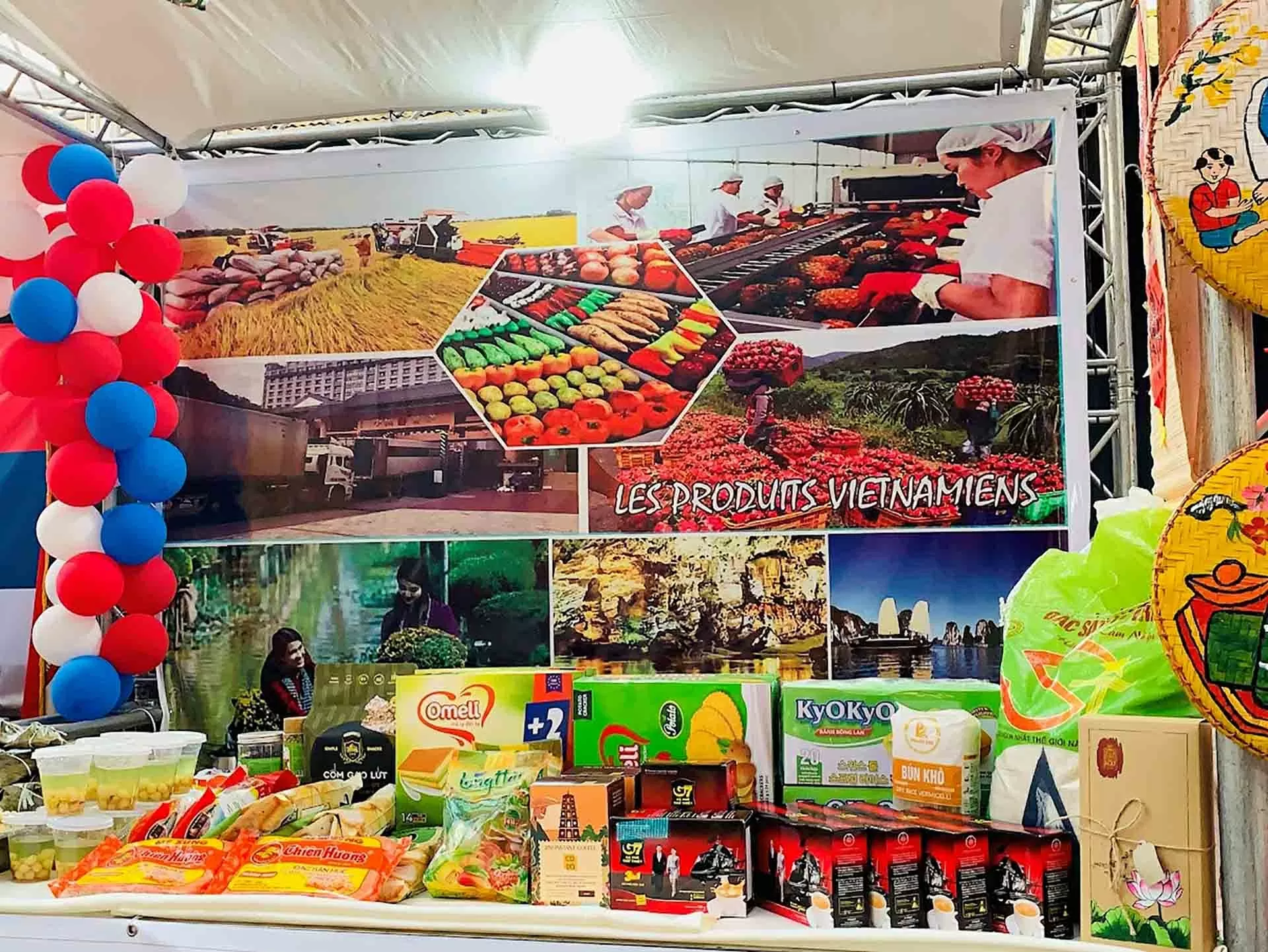 Ẩm thực Việt Nam chinh phục thực khách trong Đêm hương vị khối Pháp ngữ tại Angola