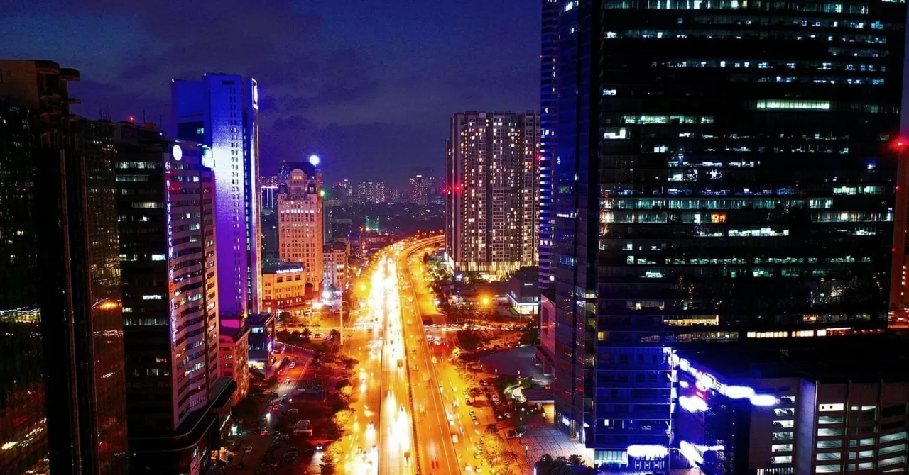 Nhu cầu về công suất trung tâm dữ liệu tăng vọt đã thu hút sự quan tâm của ngày càng nhiều các nhà đầu tư trên khắp châu Á-Thái Bình Dương. (Nguồn: Báo VietNamNet)