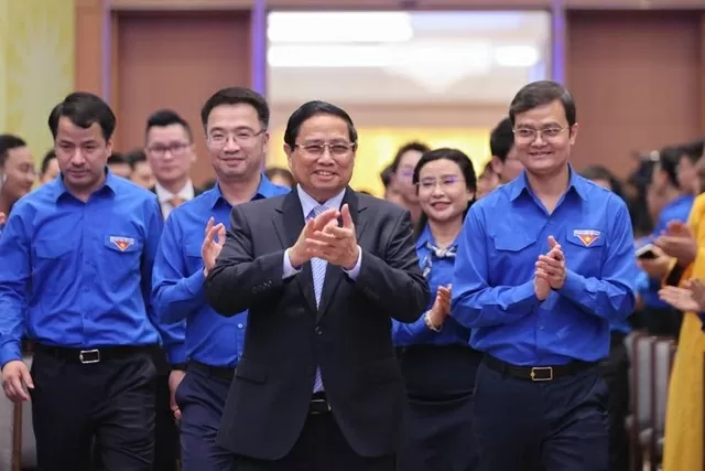 Thủ tướng đối thoại với thanh niên