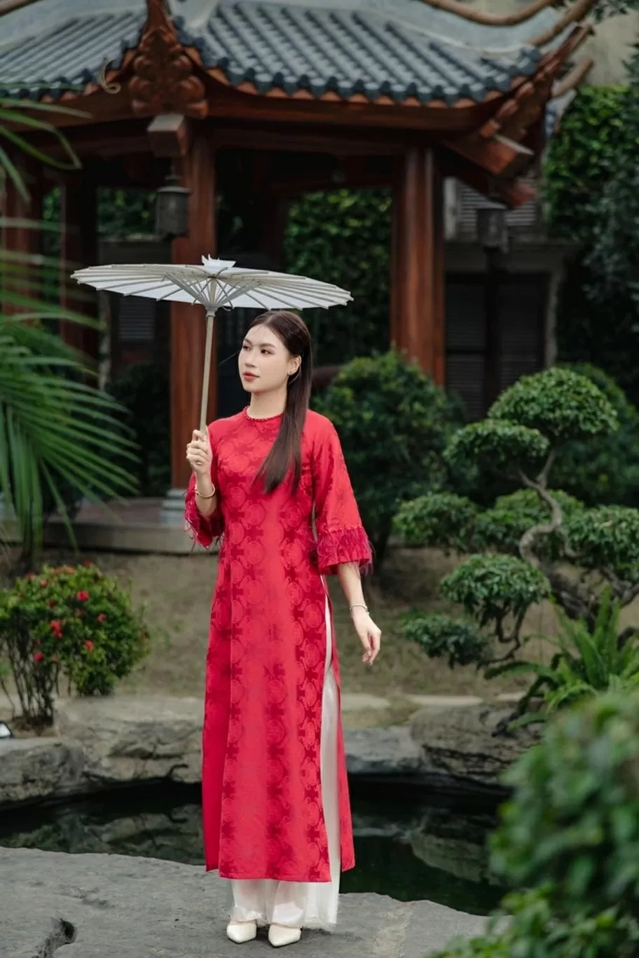 Nhan sắc xinh đẹp vợ thủ môn Văn Toản