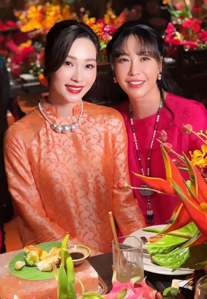 Sao Việt Sao Việt
