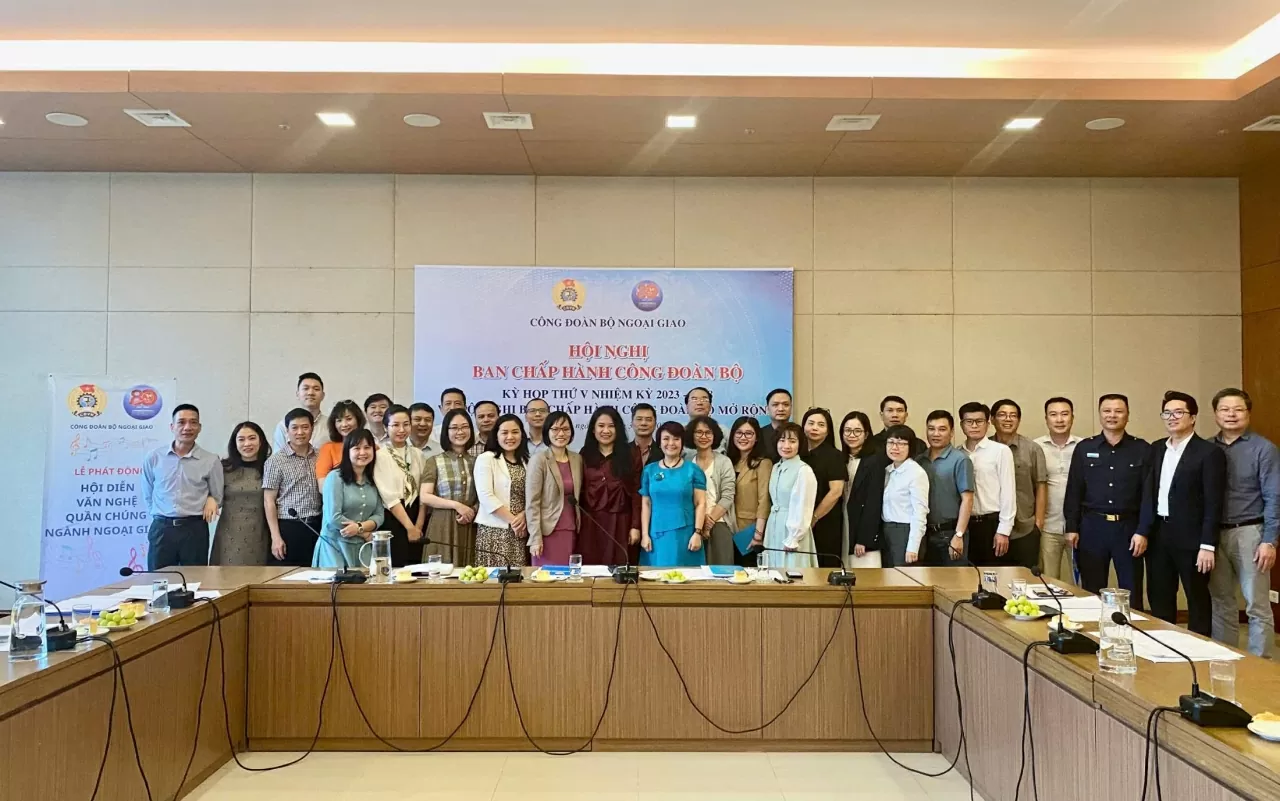 Tham dự Hội nghị có Uỷ viên Ban chấp hành Công đoàn Bộ cùng đại diện công đoàn các đơn vị. (Ảnh: Xuân Sơn) Tham dự Hội nghị có Uỷ viên Ban chấp hành Công đoàn Bộ cùng đại diện công đoàn các đơn vị. (Ảnh: Xuân Sơn)