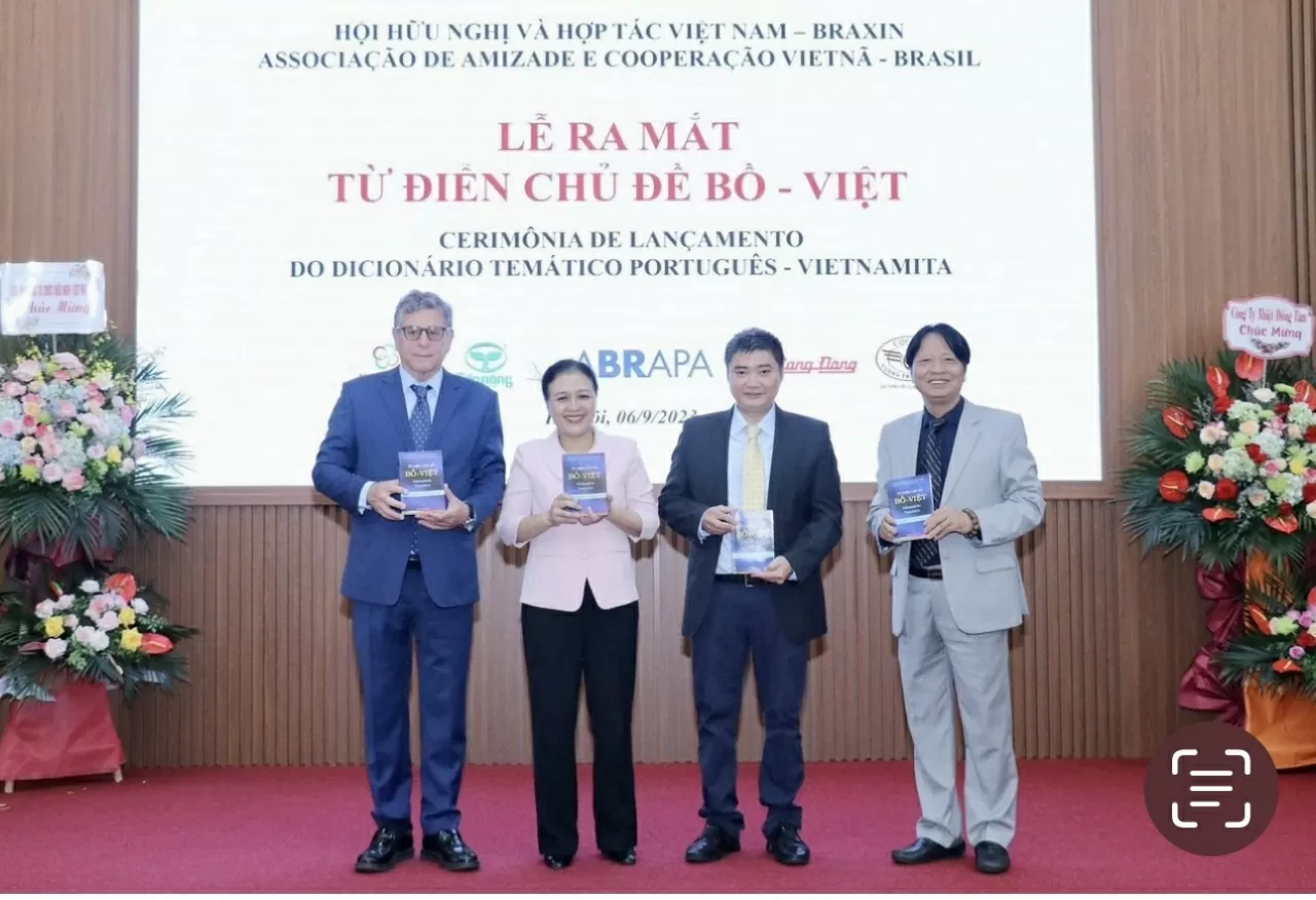 Chủ tịch Hội Hữu nghị và Hợp tác Việt Nam-Brazil Chủ tịch Hội Hữu nghị và Hợp tác Việt Nam-Brazil