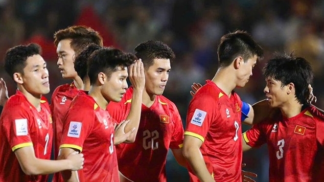 doi tuyen viet nam but pha manh me tren bang xep hang fifa