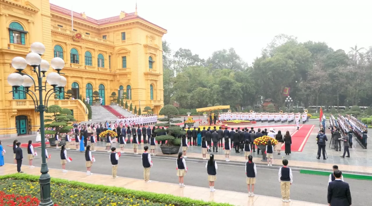 Phủ Chủ tịch, nơi Thủ tướng Phạm Minh Chính chủ trì Lễ đón Thủ tướng Singapore Lawrence Wong.(Ảnh:Thành Long) Phủ Chủ tịch, nơi Thủ tướng Phạm Minh Chính chủ trì Lễ đón Thủ tướng Singapore Lawrence Wong.(Ảnh:Thành Long)