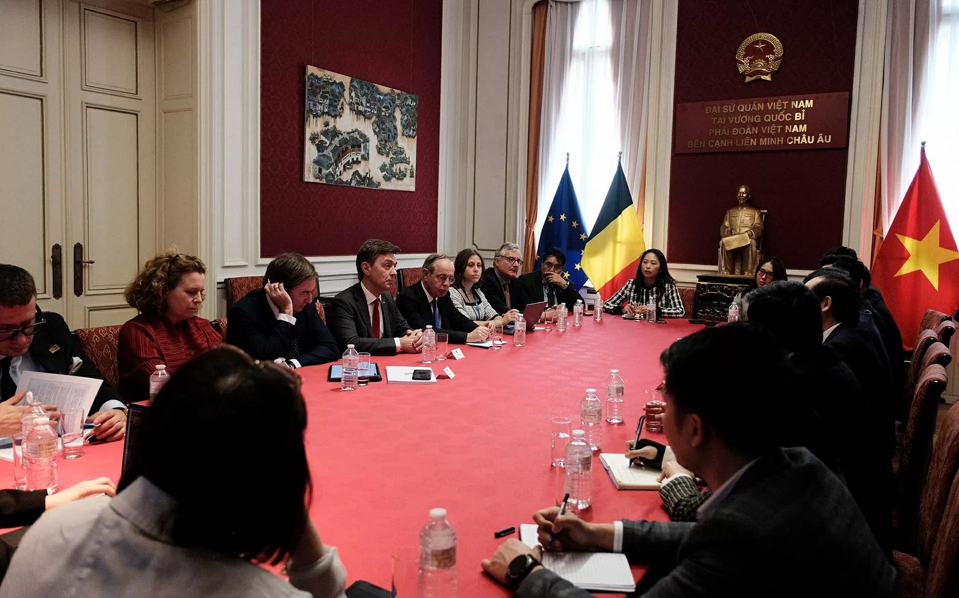 Toạ đàm về thúc đẩy quan hệ hợp tác Việt Nam-EU và vai trò của EuroCham