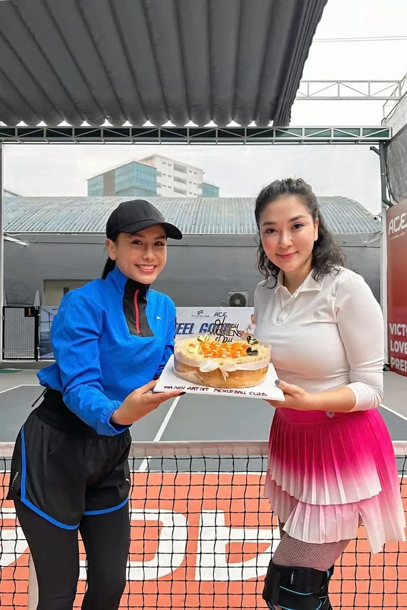 Hoa hậu Nguyễn Thị Huyền đẹp mặn mà làm giám khảo cuộc thi Hoa hậu Việt Nam 2024