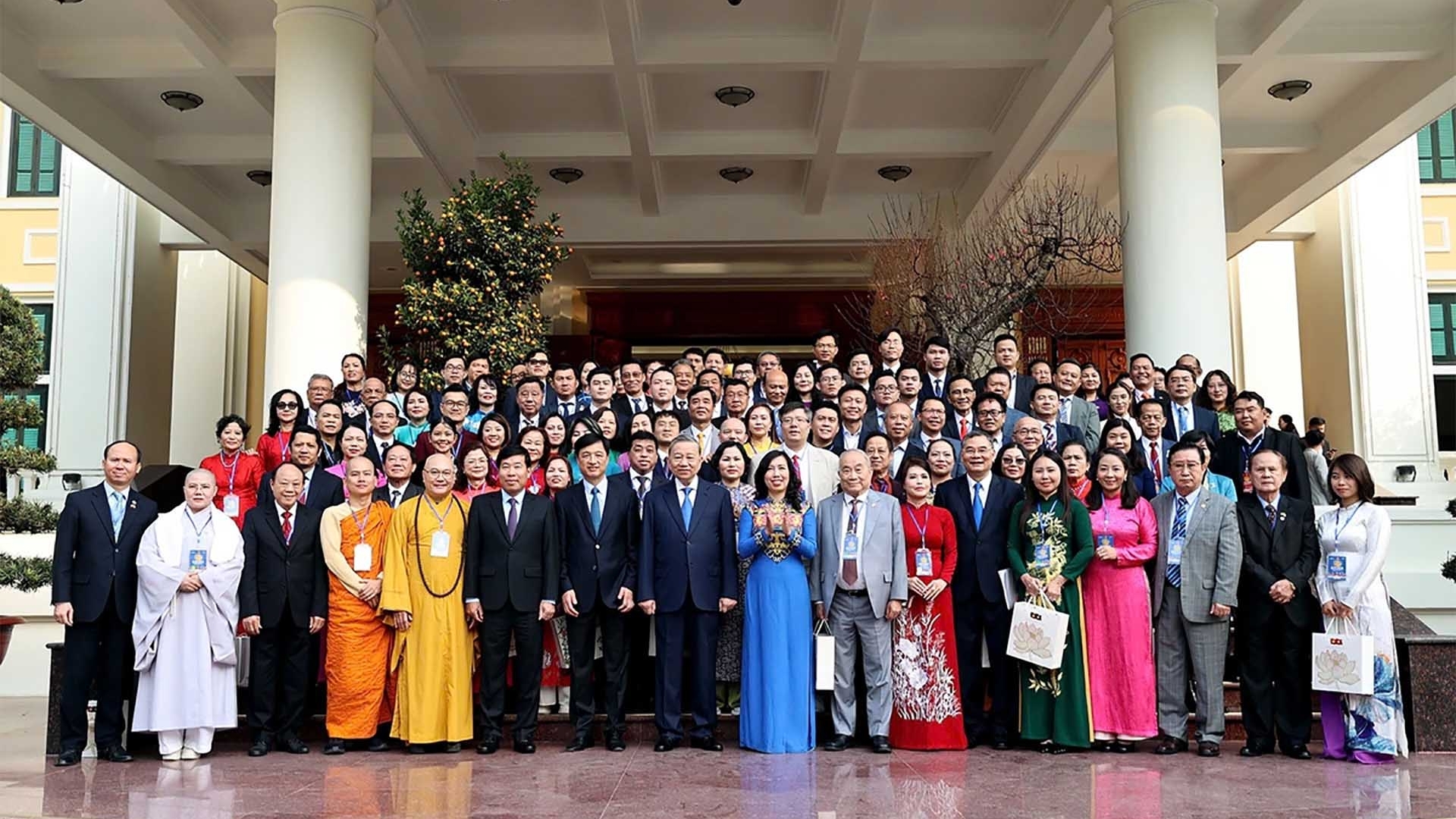 nghi quyet 57 tiep suc khat vong cua kieu bao manh dat cho hien tai dung vo ky cuoi