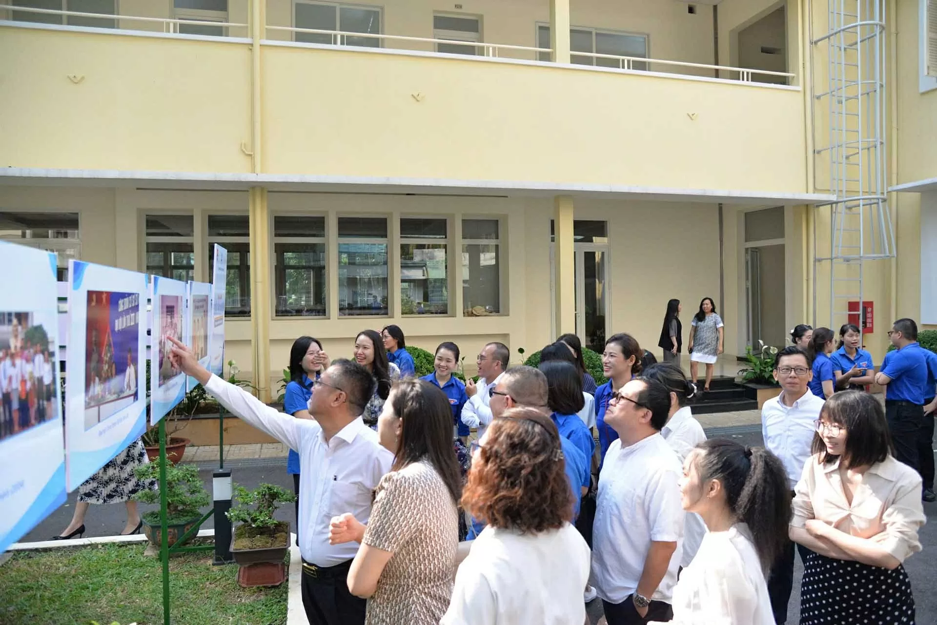 Cống hiến là nhu cầu và khát vọng của thế hệ thanh niên Sở Ngoại vụ TP. Hồ Chí Minh Cống hiến là nhu cầu và khát vọng của thế hệ thanh niên Sở Ngoại vụ TP. Hồ Chí Minh