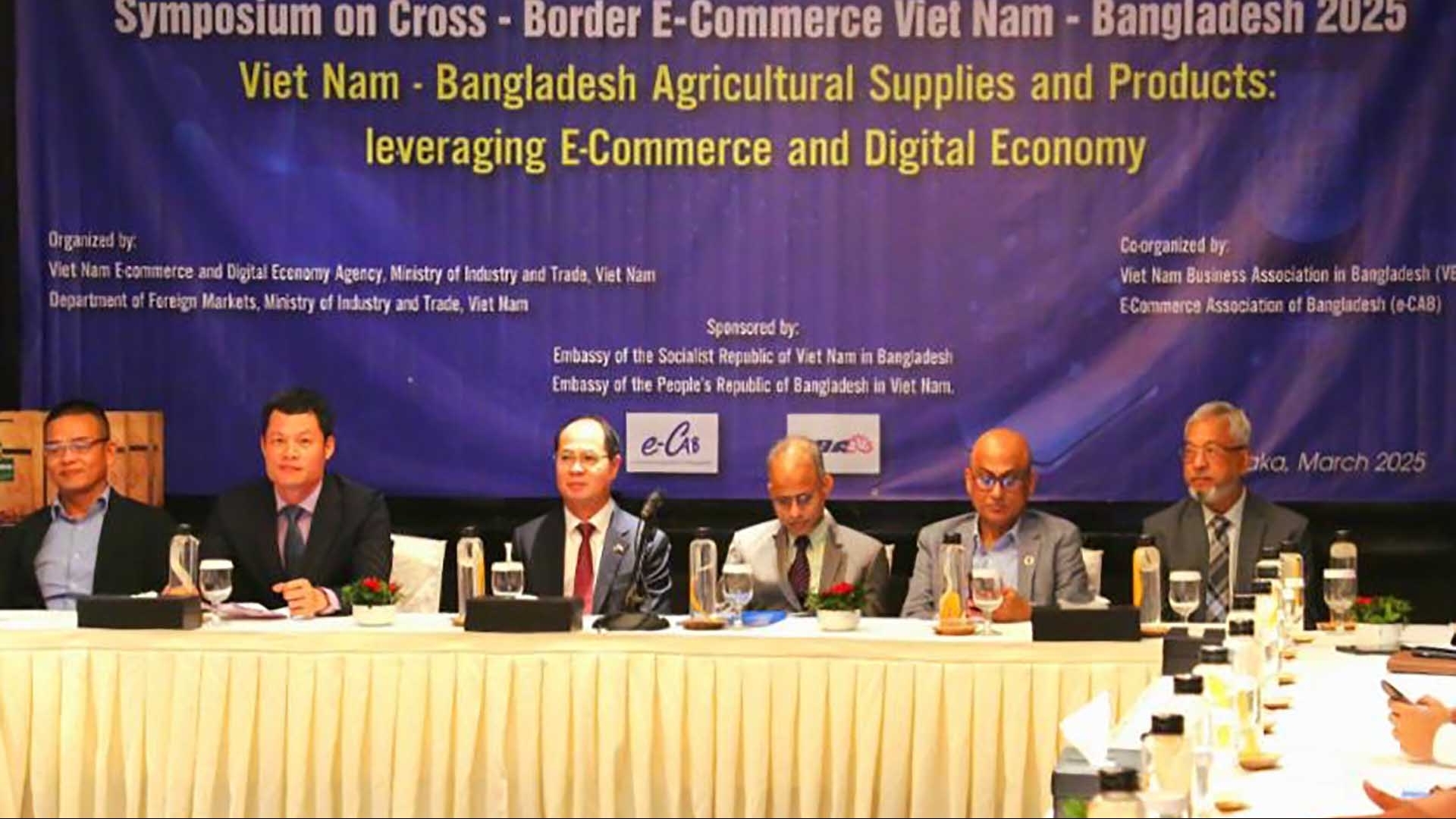 dien dan xuc tien thuong mai dien tu xuyen bien gioi viet nam bangladesh