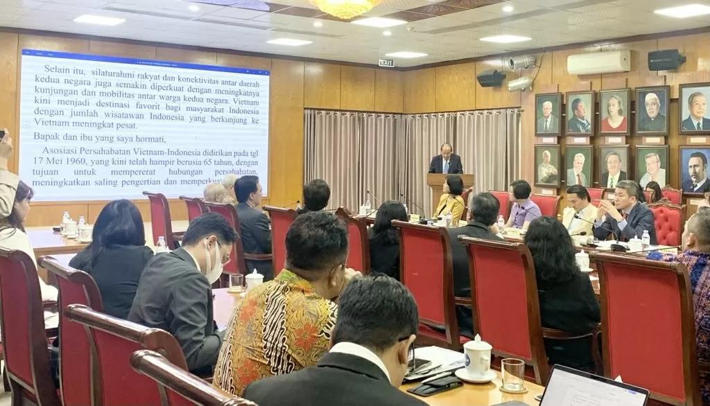 Làm sâu sắc hơn tình hữu nghị Việt Nam-Indonesia Làm sâu sắc hơn tình hữu nghị Việt Nam-Indonesia