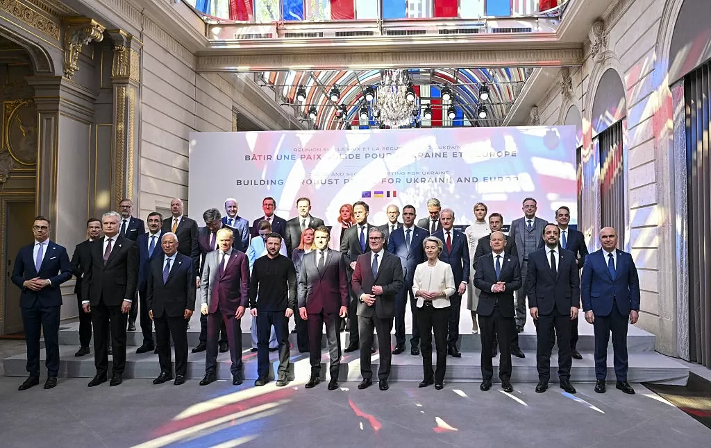 Châu Âu bàn chuyện Ukraine: Tổng thống Zelensky dồn ép việc điều quân, Pháp-Anh dẫn đầu nỗ lực, Đức sẵn sàng, vẫn có những nước không bằng lòng Châu Âu bàn chuyện Ukraine: Tổng thống Zelensky dồn ép việc điều quân, Pháp-Anh dẫn đầu nỗ lực, Đức sẵn sàng, vẫn có những nước không bằng lòng