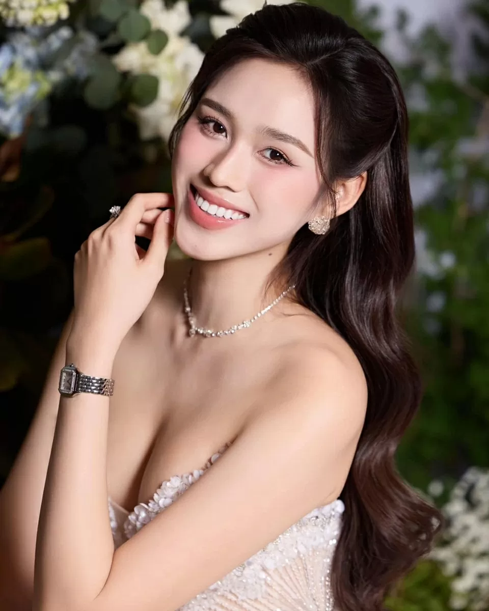 Hoa hậu Đỗ Thị Hà