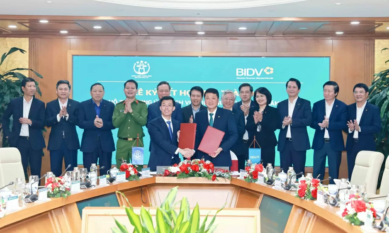 Chung tay đưa dịch vụ công trực tuyến đến gần hơn với người dân và doanh nghiệp