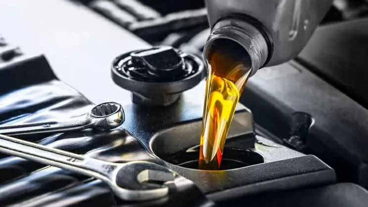 Cách dùng dầu nhớt ô tô vừa tiết kiệm vừa giúp động cơ bền
