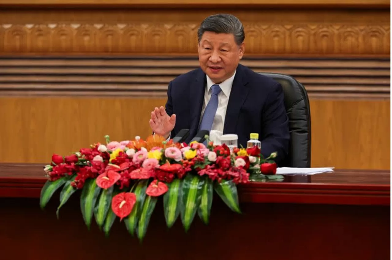 Chủ tịch Trung Quốc Tập Cận Bình phát biểu trong cuộc họp với các nhà lãnh đạo doanh nghiệp nước ngoài tại Đại lễ đường Nhân dân ở Bắc Kinh, Trung Quốc ngày 28/3. (Nguồn: Reuters)