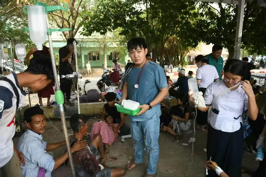 Hình ảnh trận động đất mạnh ‘tấn công’ miền Trung Myanmar, Bangkok Động đất mạnh ‘tấn công’ miền Trung Myanmar, gây ra hoảng loạn ở Bangkok