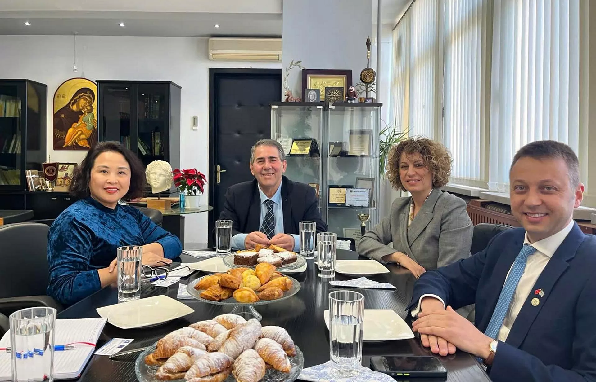 Việt Nam-Hy Lạp tăng cường kết nối địa phương, doanh nghiệp và người dân hai nước Việt Nam-Hy Lạp tăng cường kết nối địa phương, doanh nghiệp và người dân hai nước