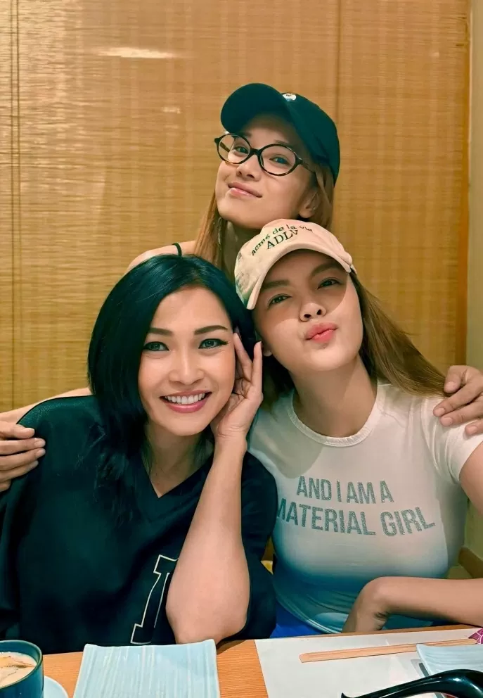 Sao Việt Sao Việt