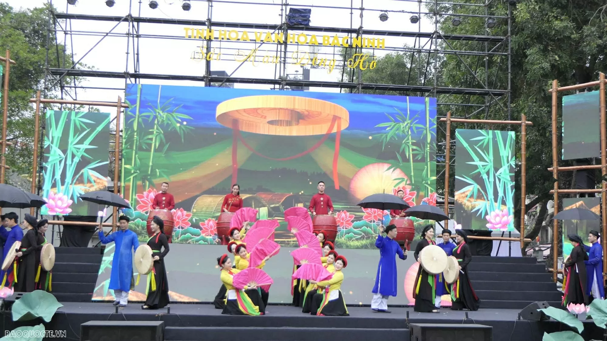 Để tranh Đông Hồ luôn là biểu tượng của bản sắc và khát vọng bảo tồn giá trị truyền thống