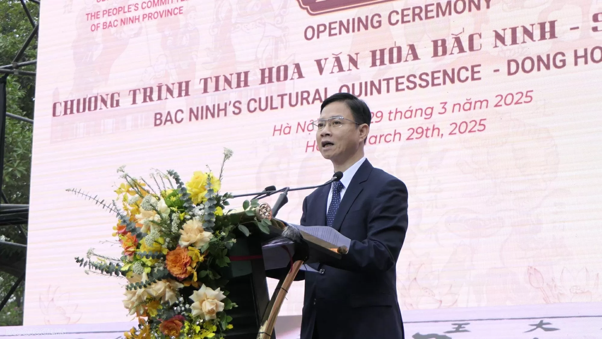 Để tranh Đông Hồ luôn là biểu tượng của bản sắc và khát vọng bảo tồn giá trị truyền thống Để tranh Đông Hồ luôn là biểu tượng của bản sắc và khát vọng bảo tồn giá trị truyền thống