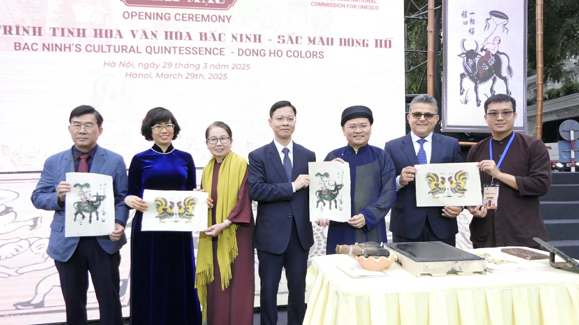 Để tranh Đông Hồ luôn là biểu tượng của bản sắc và khát vọng bảo tồn giá trị truyền thống