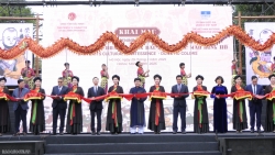 Để tranh Đông Hồ luôn là biểu tượng của bản sắc và khát vọng bảo tồn giá trị truyền thống