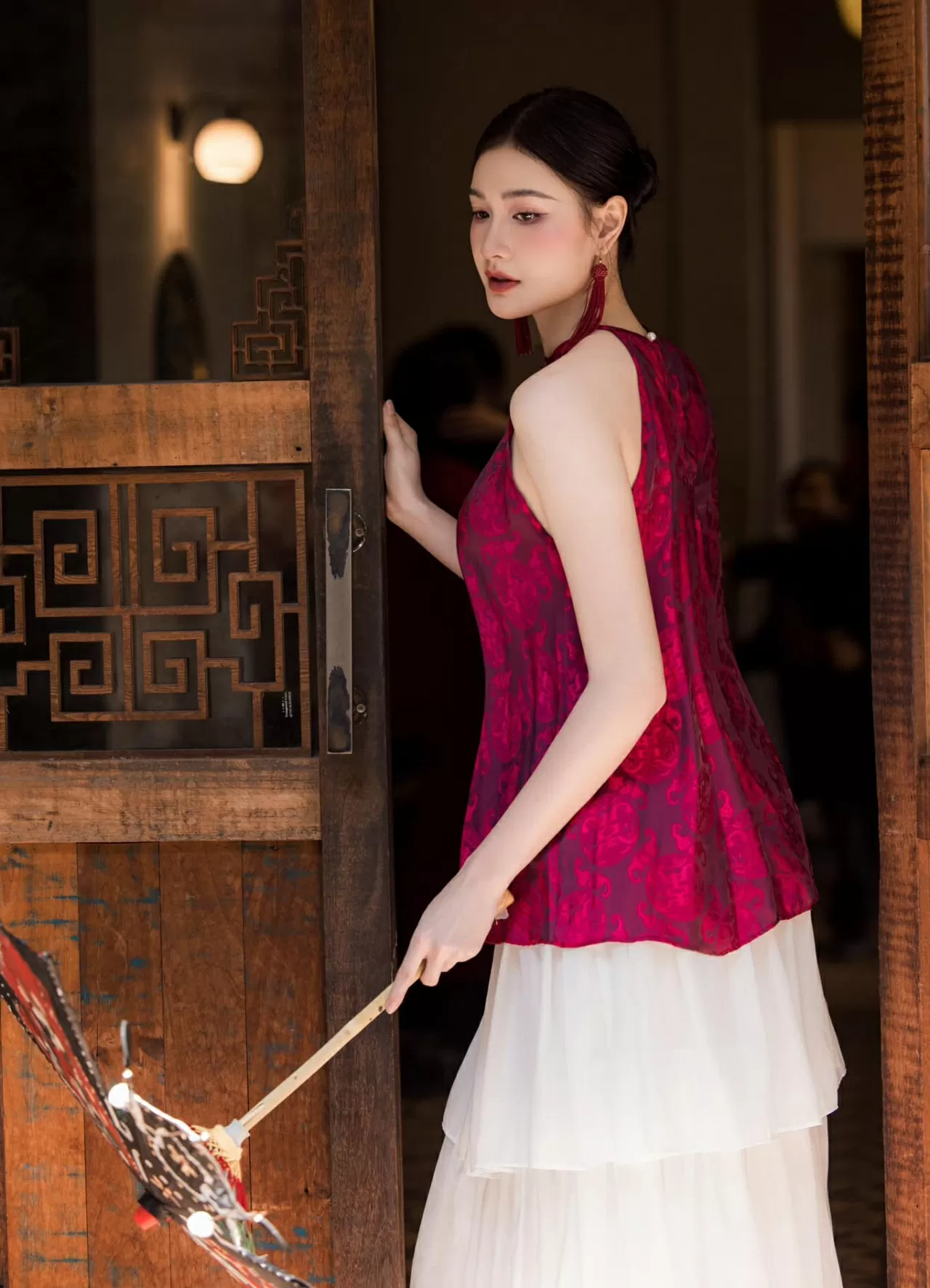 Ngắm vẻ đẹp vạn người mê của hoa khôi bóng chuyền Kim Thanh