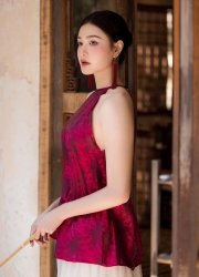 Ngắm vẻ đẹp rạng ngời của 'hoa khôi bóng chuyền' Kim Thanh