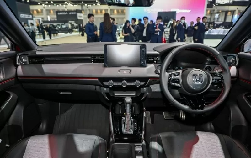 Các đại lý cho biết mức giá xe Honda HR-V 2025 dự kiến không có nhiều thay đổi