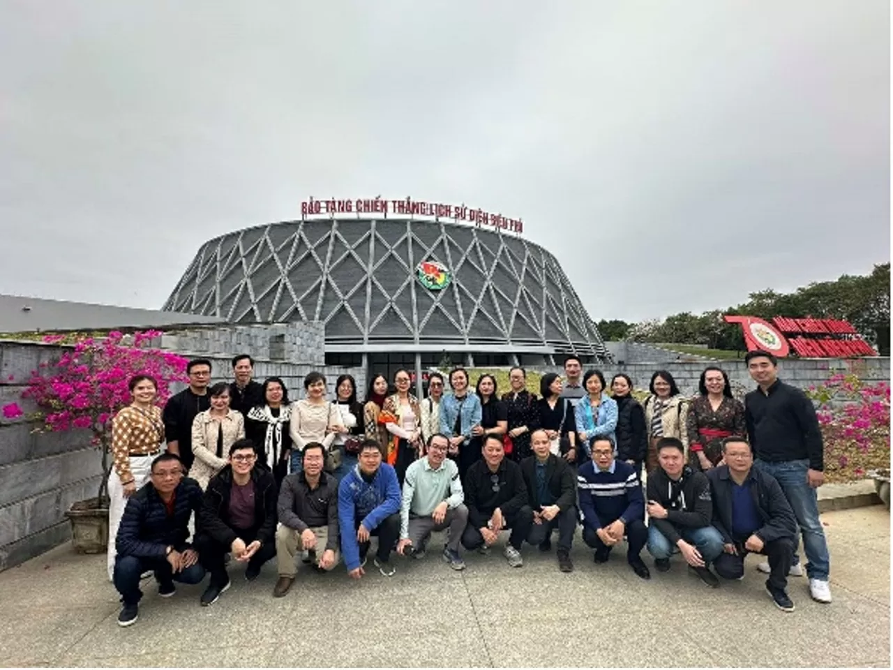 Hành trình về Điện Biên - Nơi bùn, máu và hoa kết thành lịch sử. Một số hình ảnh tại Bảo tàng. Hành trình về Điện Biên - Nơi bùn, máu và hoa kết thành lịch sử. Một số hình ảnh tại Bảo tàng.