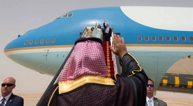 Đồn đoán điểm đến nước ngoài đầu tiên của Tổng thống Mỹ Donald Trump trong nhiệm kỳ 2